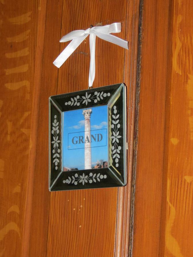 Forget Me Not B & B Сейнт Луис Екстериор снимка